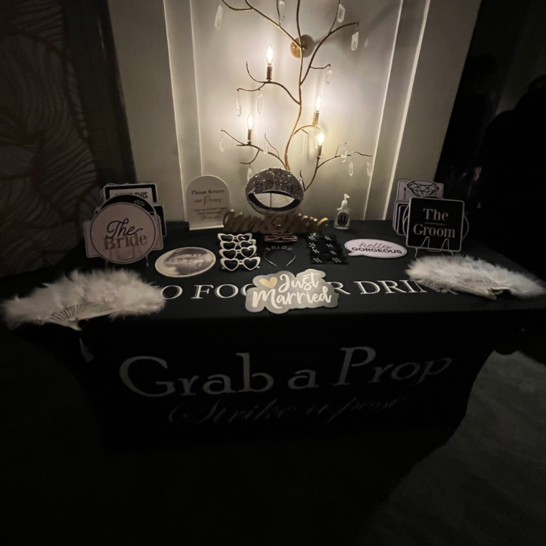 Wedding Props for the Photobooth