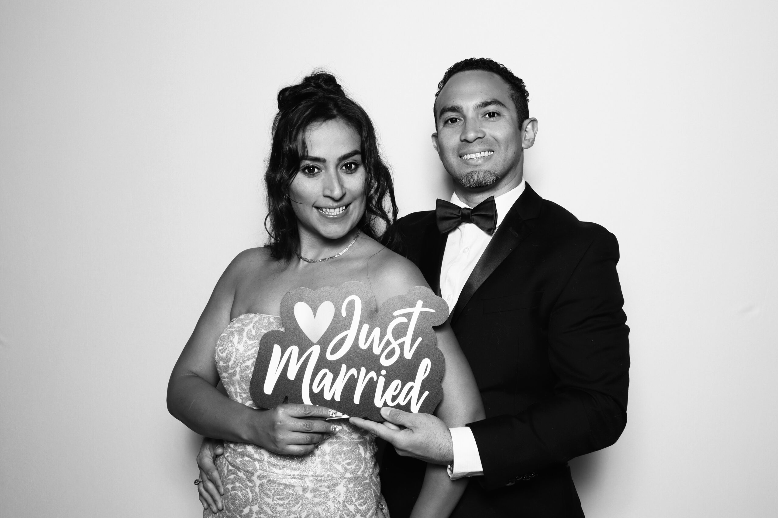 Bella cosa wedding venue vendors Photo Booth