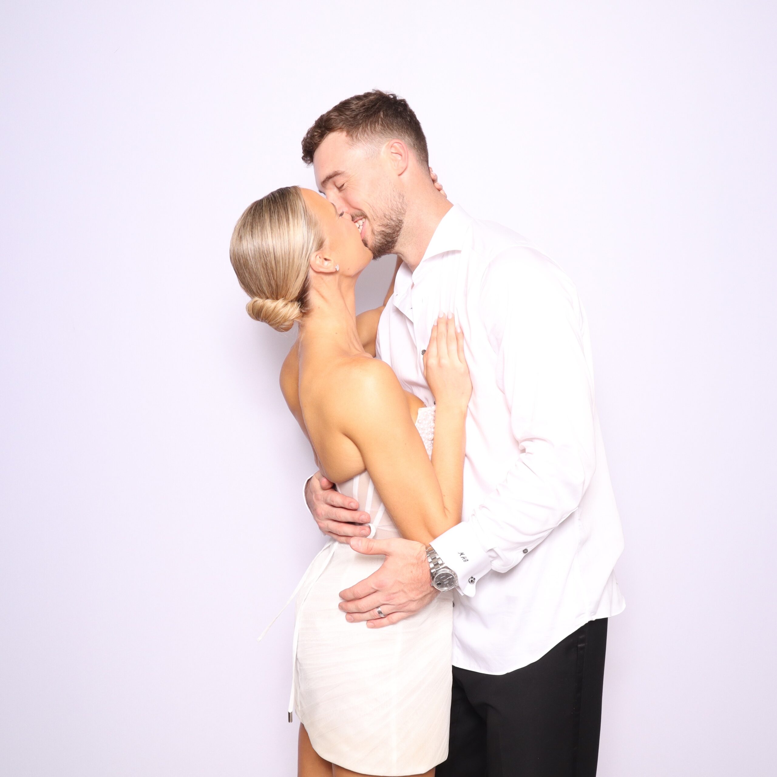 Photo guestbook keepsake tampa fl wedding photo booth