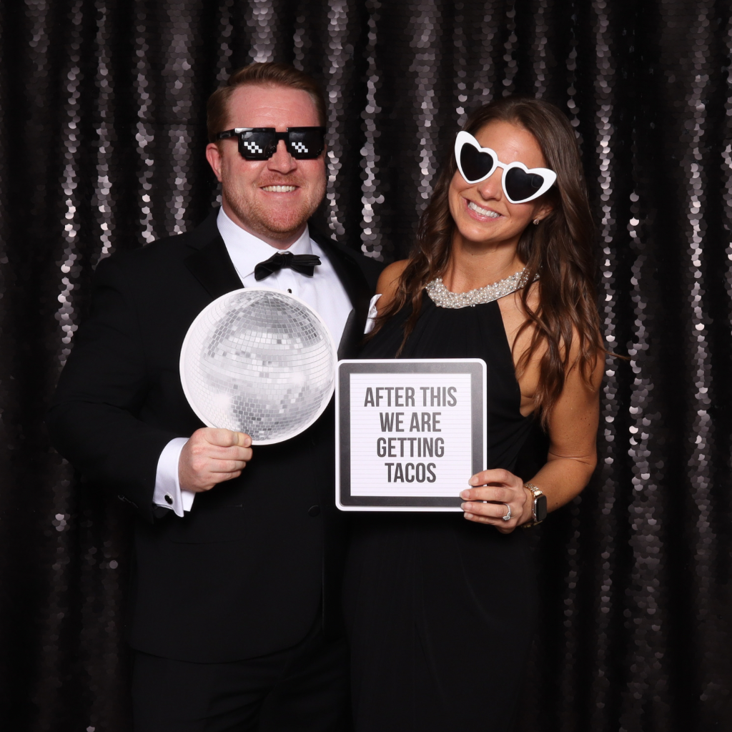 Tampa wedding guestbook inspiration